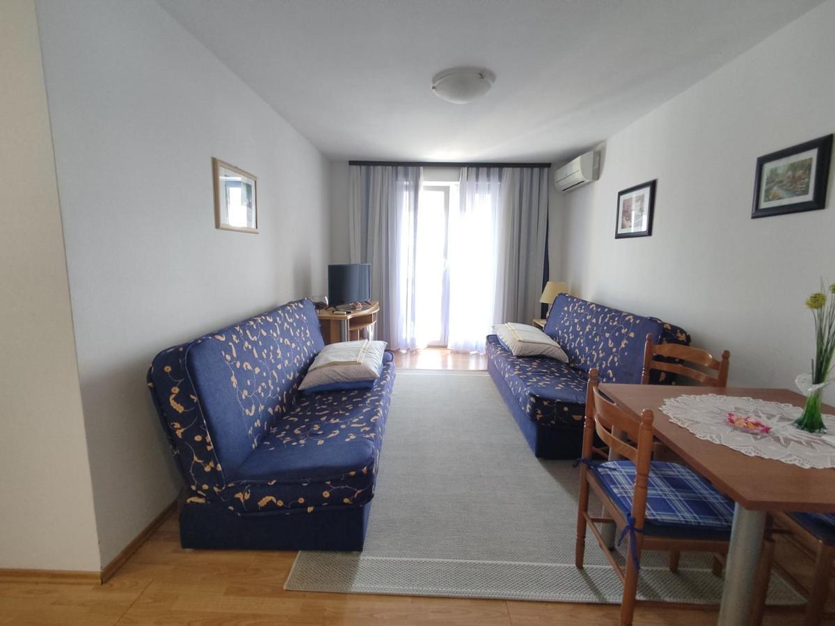 Panaramico Superior Apartments Lili With Sea View In Dramalj Luaran gambar