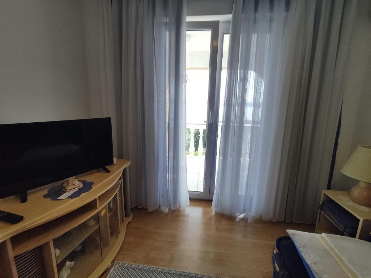 Panaramico Superior Apartments Lili With Sea View In Dramalj Luaran gambar